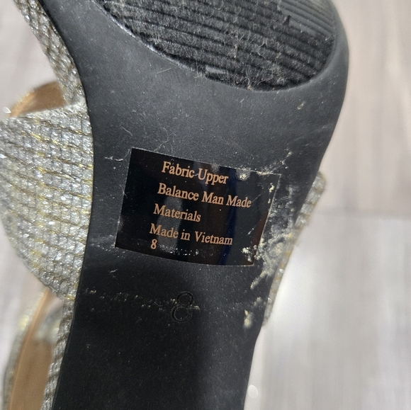 Kelly & Katie Silver Strappy Heels Sz 8 - Picture 10 of 12